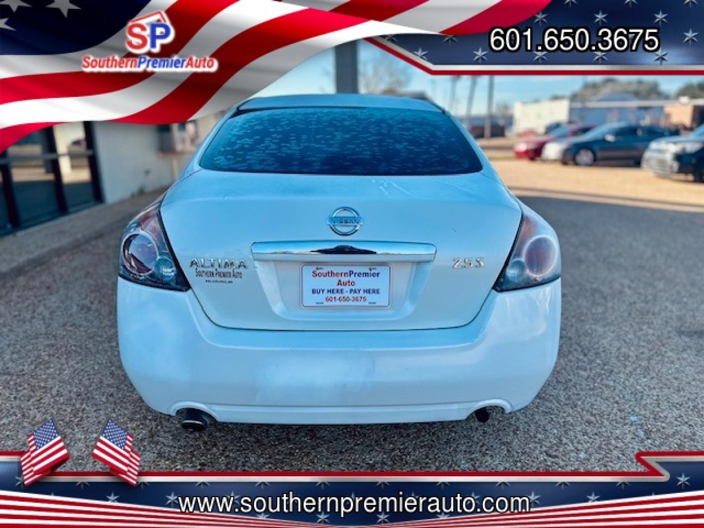 2009 WHITE NISSAN ALTIMA 2.5; 2.5 S; 2 (1N4AL21E29N) , located at 922 W. Beacon St., Philadelphia, MS, 39350, (601) 650-3675, 32.770447, -89.127151 - Photo#4